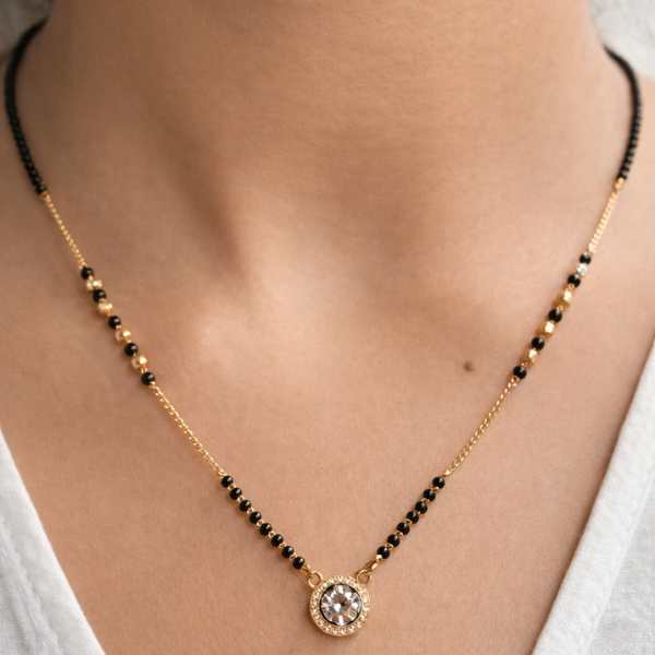 WOMEN MANGALASUTRA
