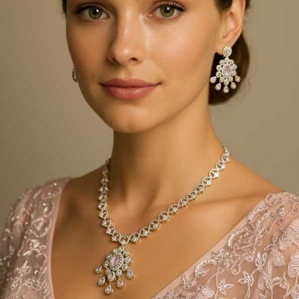 Royal Diamond Necklace Set