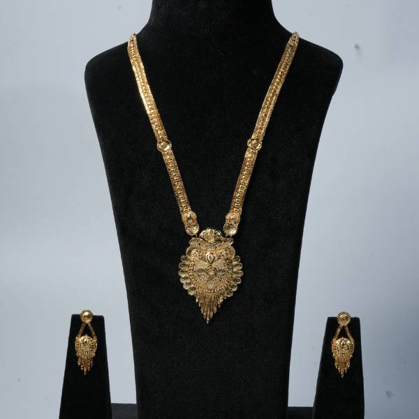 Regal Lotus Rajwadi Gold Necklace Set